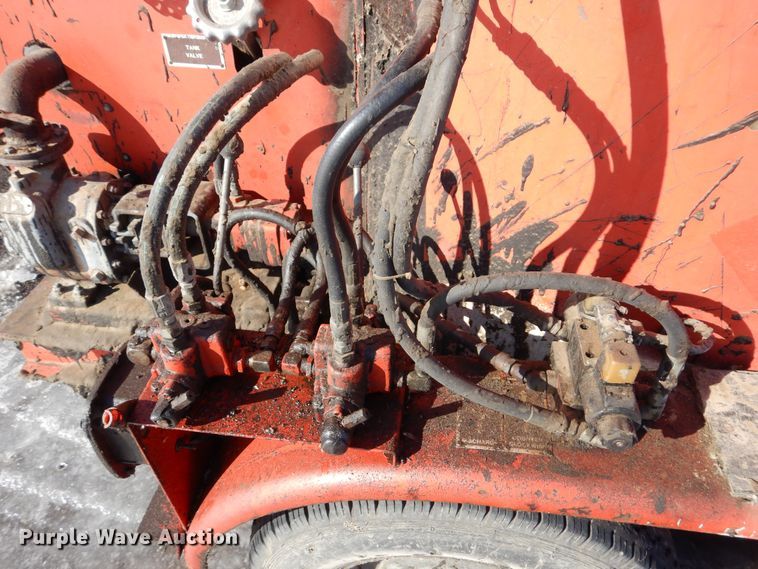 image for item OL9421 Crafco EZ Pour  melter applicator