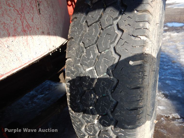 image for item OL9421 Crafco EZ Pour  melter applicator