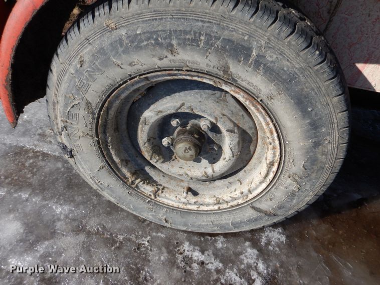 image for item OL9421 Crafco EZ Pour  melter applicator