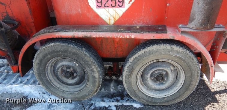 image for item OL9421 Crafco EZ Pour  melter applicator