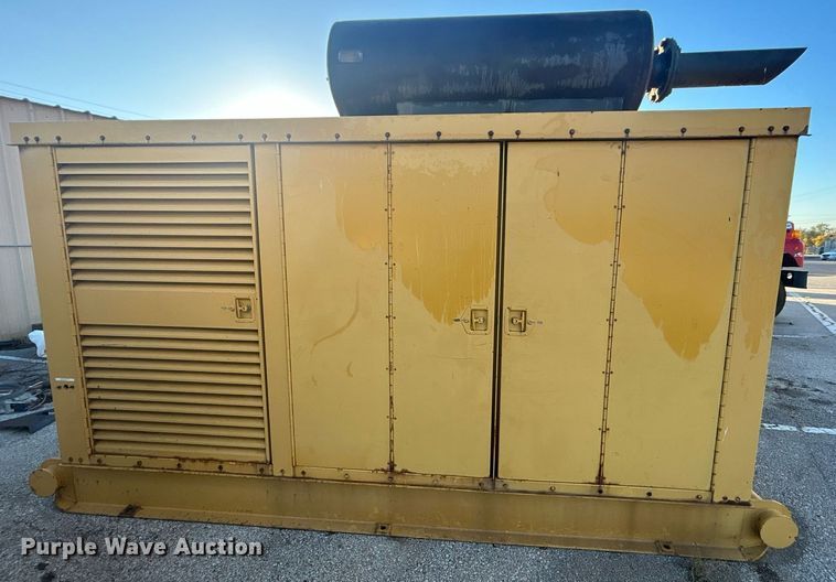 image for item OM9001 Caterpillar  generator