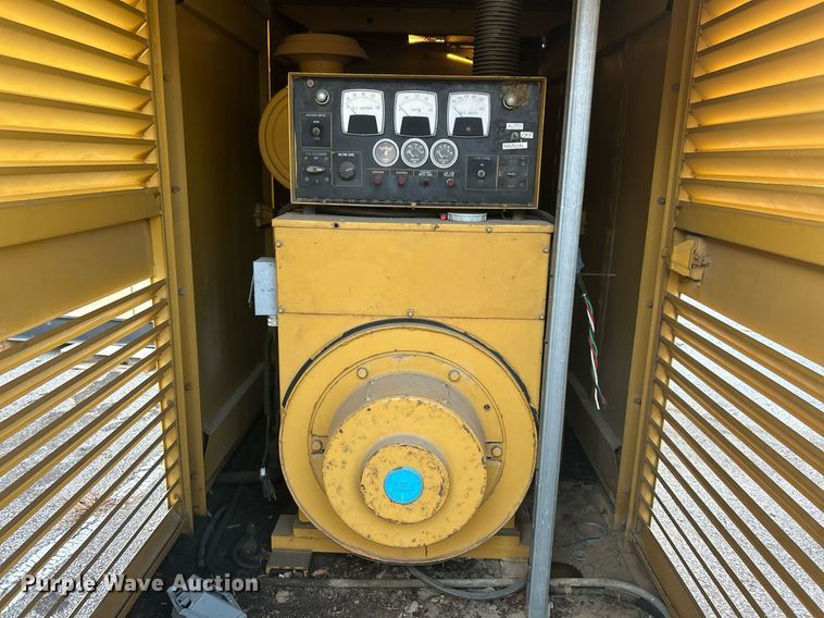 image for item OM9001 Caterpillar  generator