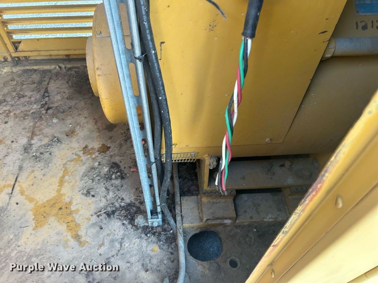 image for item OM9001 Caterpillar  generator