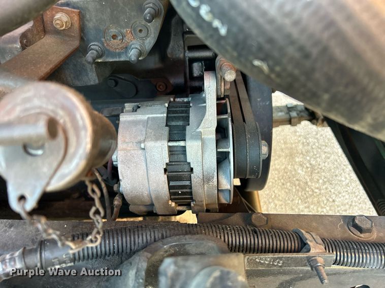 image for item OM9003 1991 International 2574  semi truck