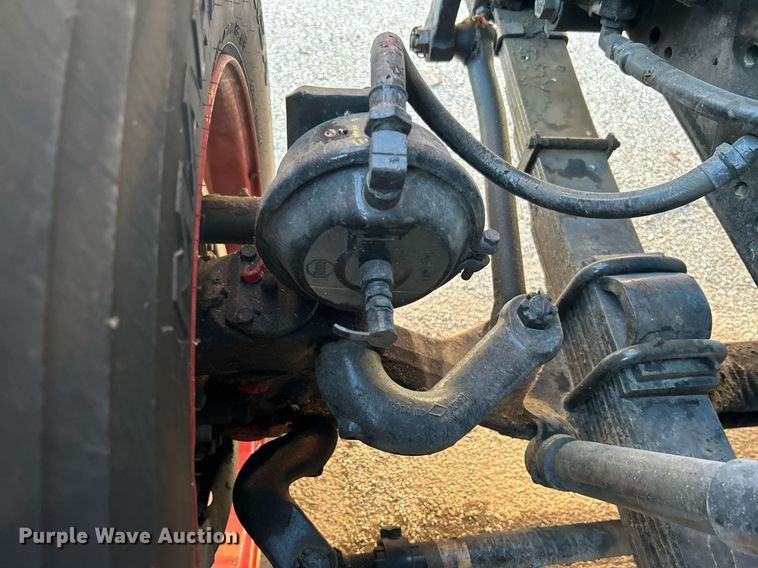 image for item OM9003 1991 International 2574  semi truck