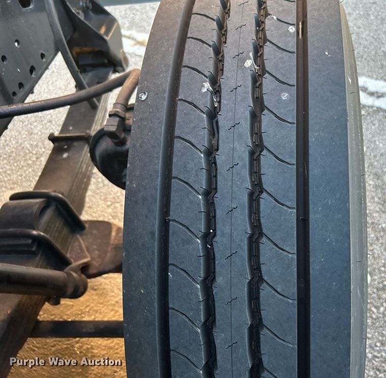 image for item OM9003 1991 International 2574  semi truck