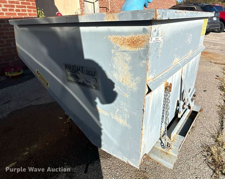 image for item OM9007 Wright self-dumping hopper