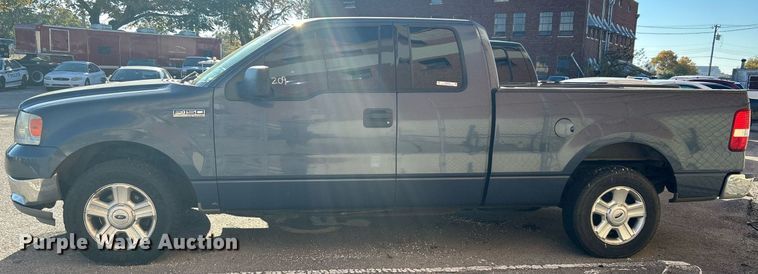 image for item OM9009 2004 Ford F150  SuperCab pickup truck