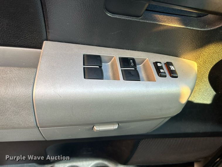 image for item OM9010 2007 Toyota Tundra  Double Cab pickup truck