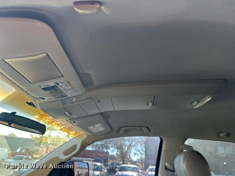 image for item OM9010 2007 Toyota Tundra  Double Cab pickup truck