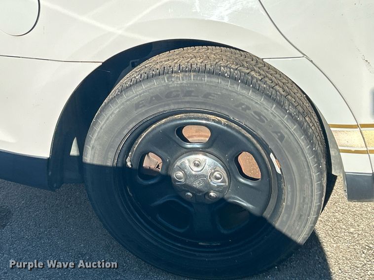 image for item OM9011 2013 Ford Taurus Police Interceptor