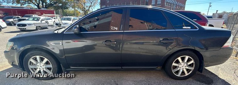 image for item OM9013 2008 Ford Taurus