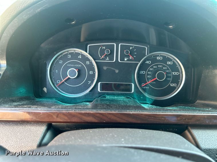 image for item OM9013 2008 Ford Taurus