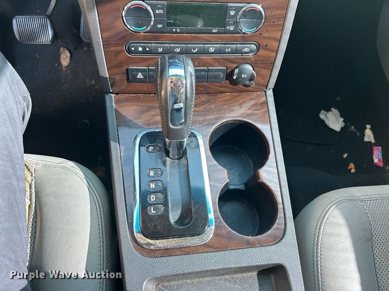 image for item OM9013 2008 Ford Taurus