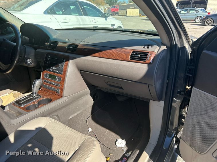 image for item OM9013 2008 Ford Taurus