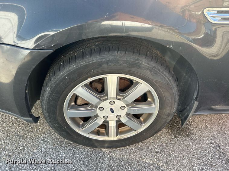 image for item OM9013 2008 Ford Taurus