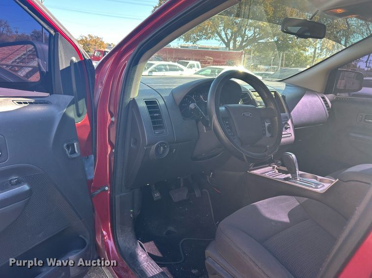 image for item OM9014 2008 Ford Edge  SUV