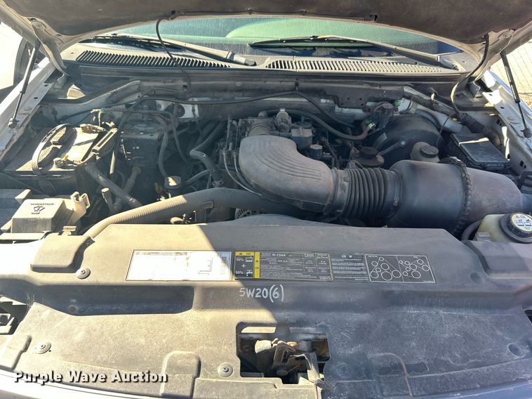 image for item OM9015 2001 Ford F150  SuperCab pickup truck