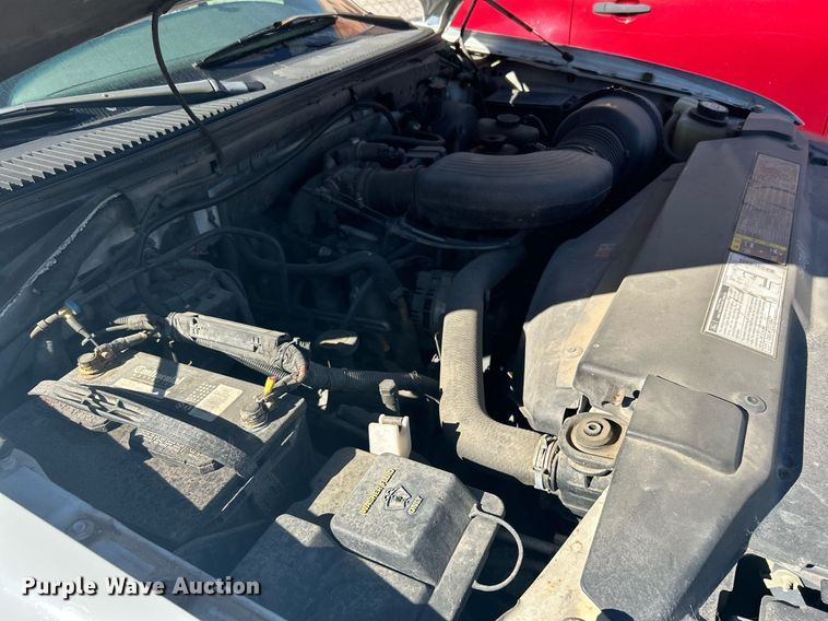 image for item OM9015 2001 Ford F150  SuperCab pickup truck