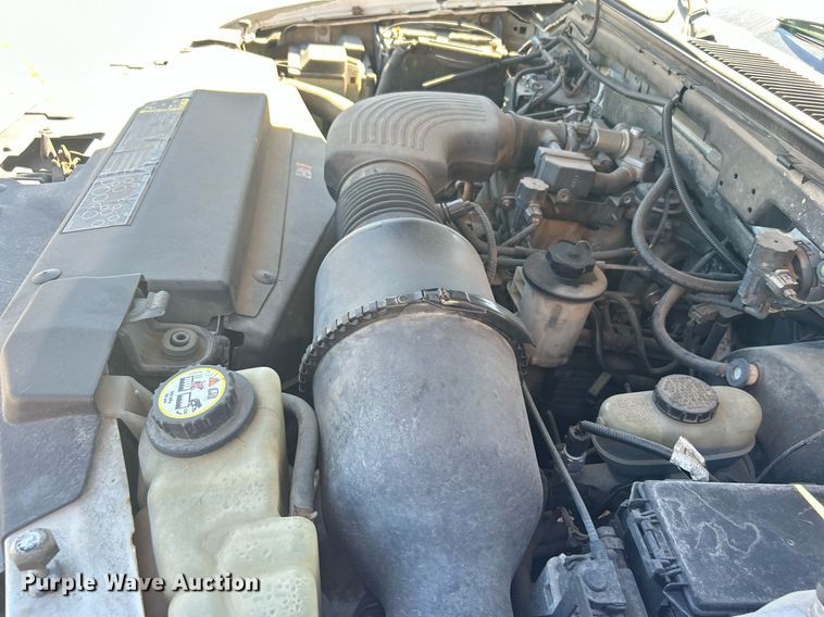 image for item OM9015 2001 Ford F150  SuperCab pickup truck