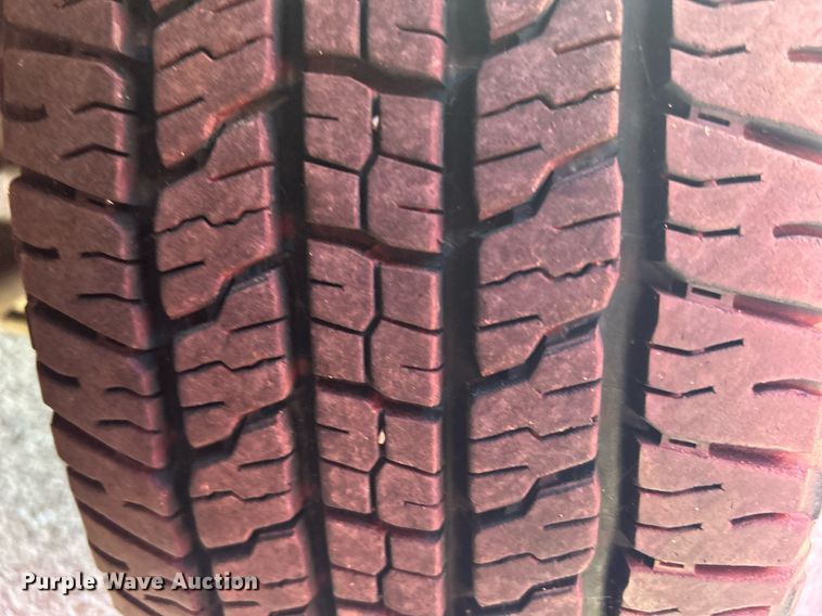 image for item OM9015 2001 Ford F150  SuperCab pickup truck