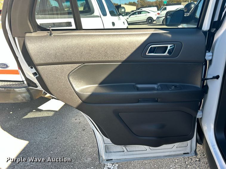 image for item OM9016 2013 Ford Explorer Police Interceptor  SUV