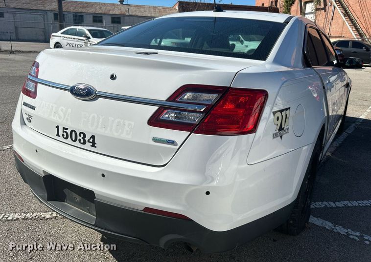 image for item OM9017 2015 Ford Taurus Police Interceptor