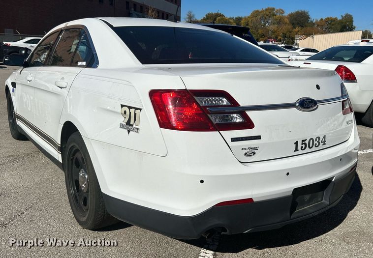 image for item OM9017 2015 Ford Taurus Police Interceptor