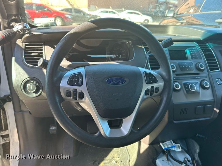 image for item OM9017 2015 Ford Taurus Police Interceptor