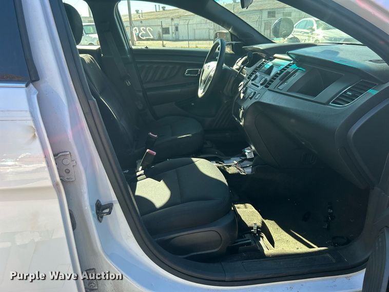 image for item OM9017 2015 Ford Taurus Police Interceptor