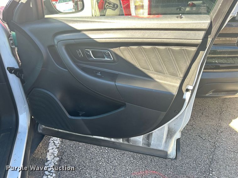 image for item OM9017 2015 Ford Taurus Police Interceptor