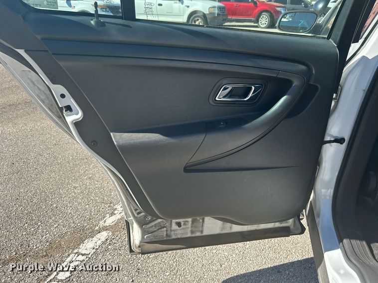 image for item OM9017 2015 Ford Taurus Police Interceptor