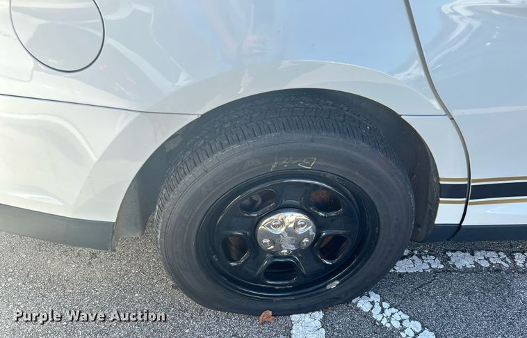 image for item OM9017 2015 Ford Taurus Police Interceptor