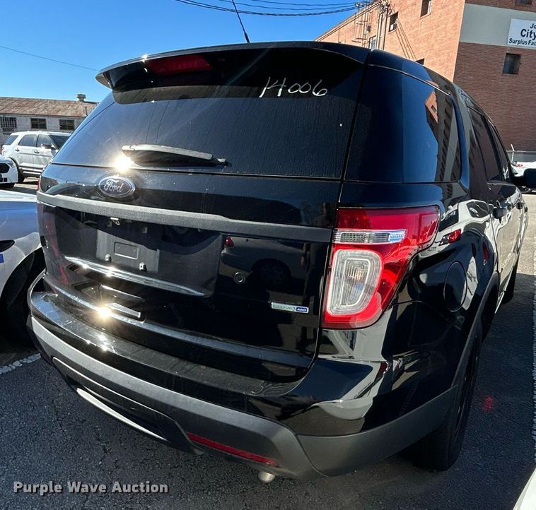 image for item OM9018 2014 Ford Explorer Police Interceptor  SUV
