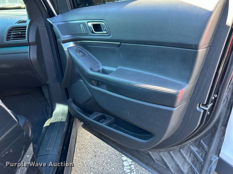 image for item OM9018 2014 Ford Explorer Police Interceptor  SUV