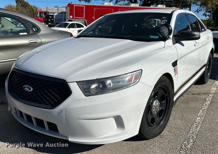 image for item OM9020 2014 Ford Taurus Police Interceptor