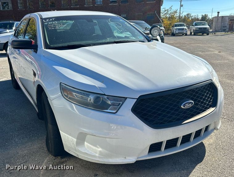 image for item OM9020 2014 Ford Taurus Police Interceptor