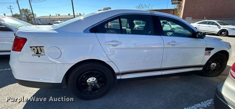 image for item OM9020 2014 Ford Taurus Police Interceptor