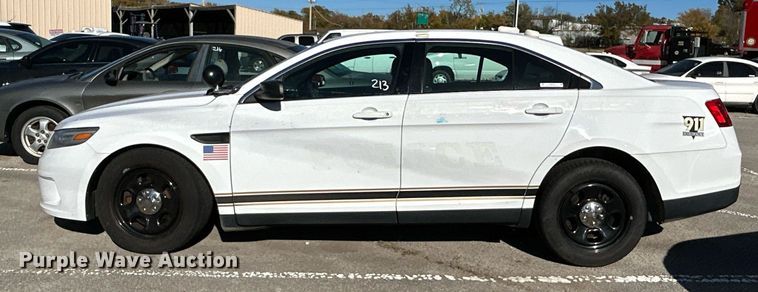 image for item OM9020 2014 Ford Taurus Police Interceptor