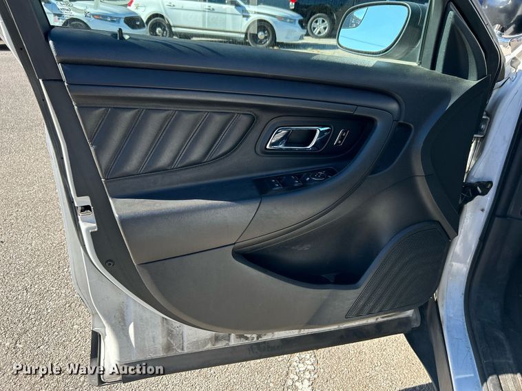 image for item OM9020 2014 Ford Taurus Police Interceptor