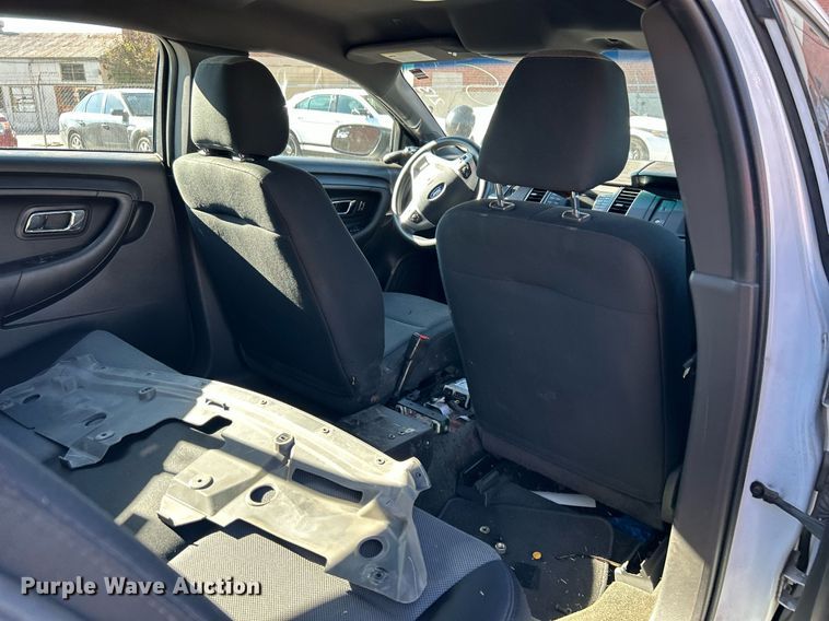 image for item OM9020 2014 Ford Taurus Police Interceptor