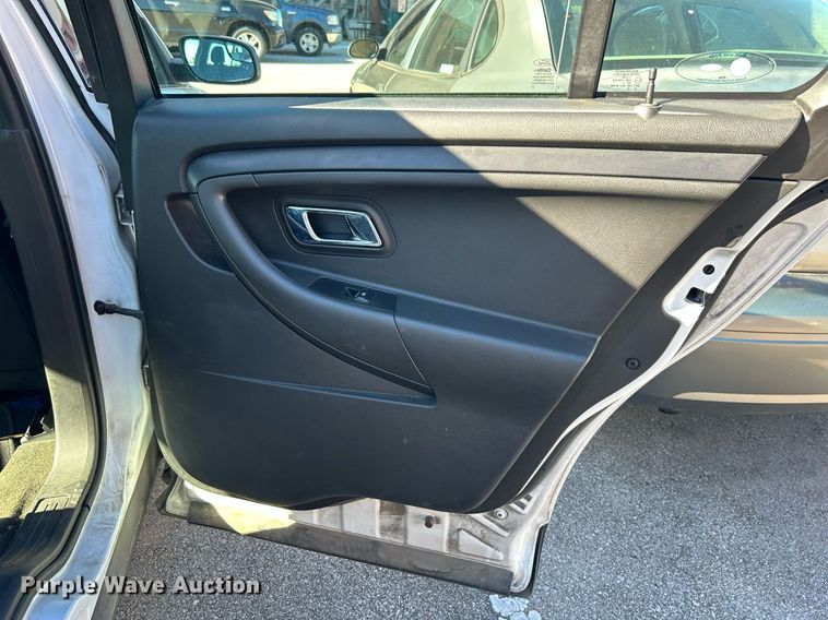 image for item OM9020 2014 Ford Taurus Police Interceptor