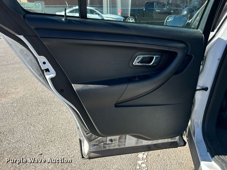 image for item OM9020 2014 Ford Taurus Police Interceptor