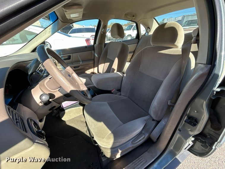 image for item OM9022 2006 Ford Taurus