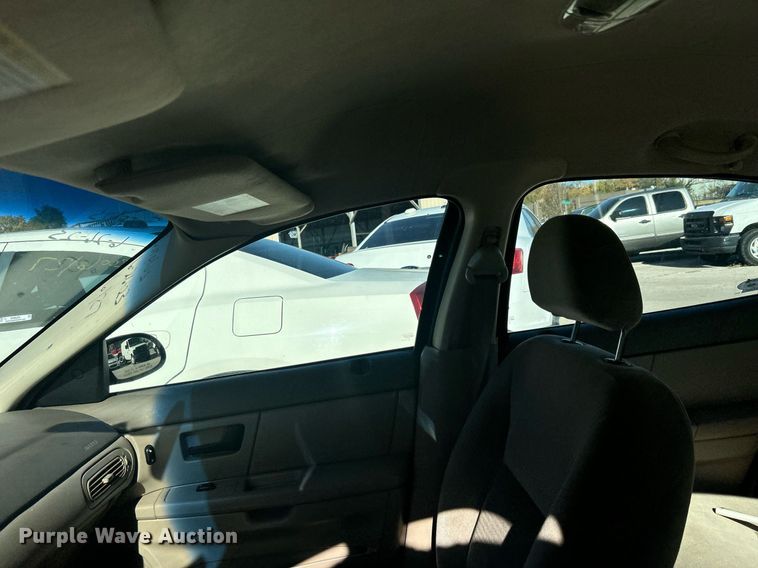 image for item OM9022 2006 Ford Taurus