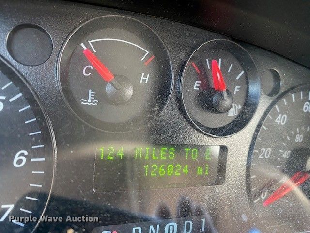 image for item OM9022 2006 Ford Taurus