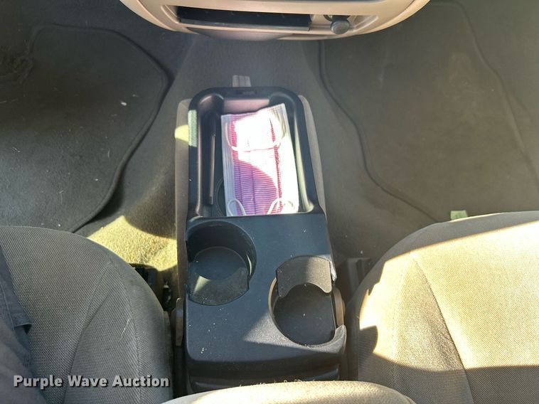 image for item OM9022 2006 Ford Taurus