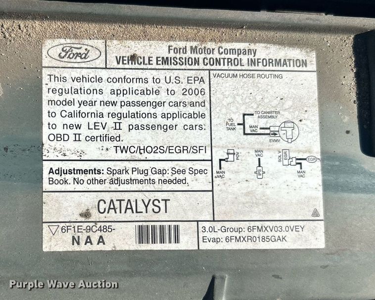 image for item OM9022 2006 Ford Taurus