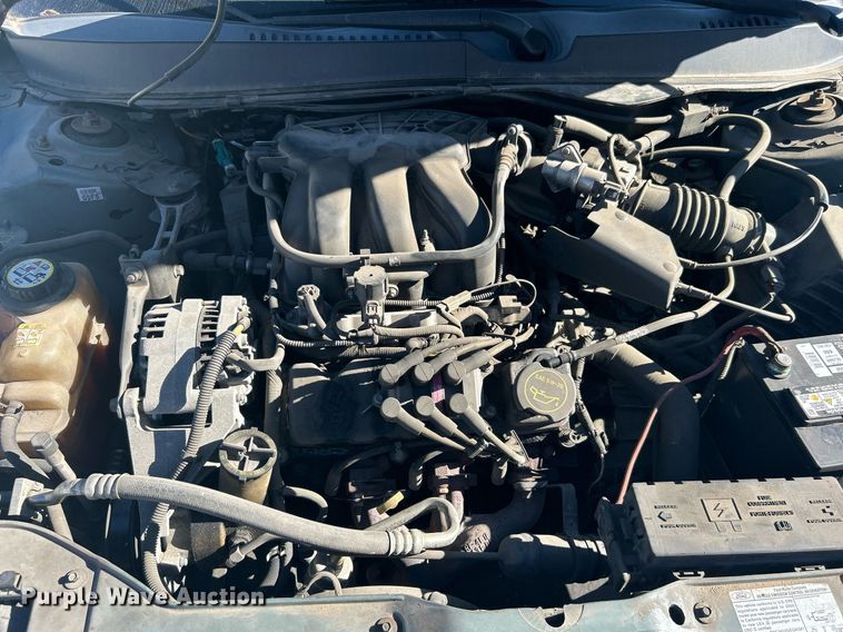 image for item OM9022 2006 Ford Taurus