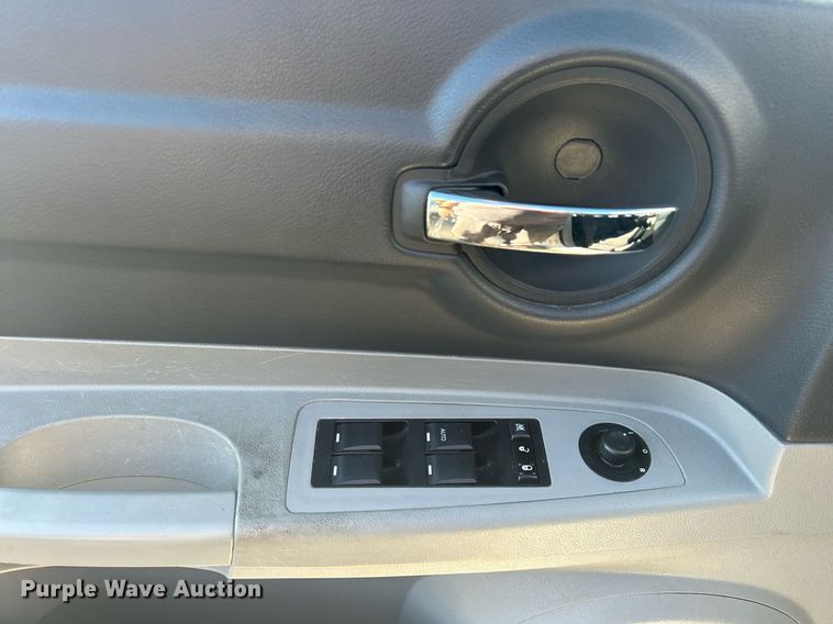 image for item OM9023 2007 Dodge Charger